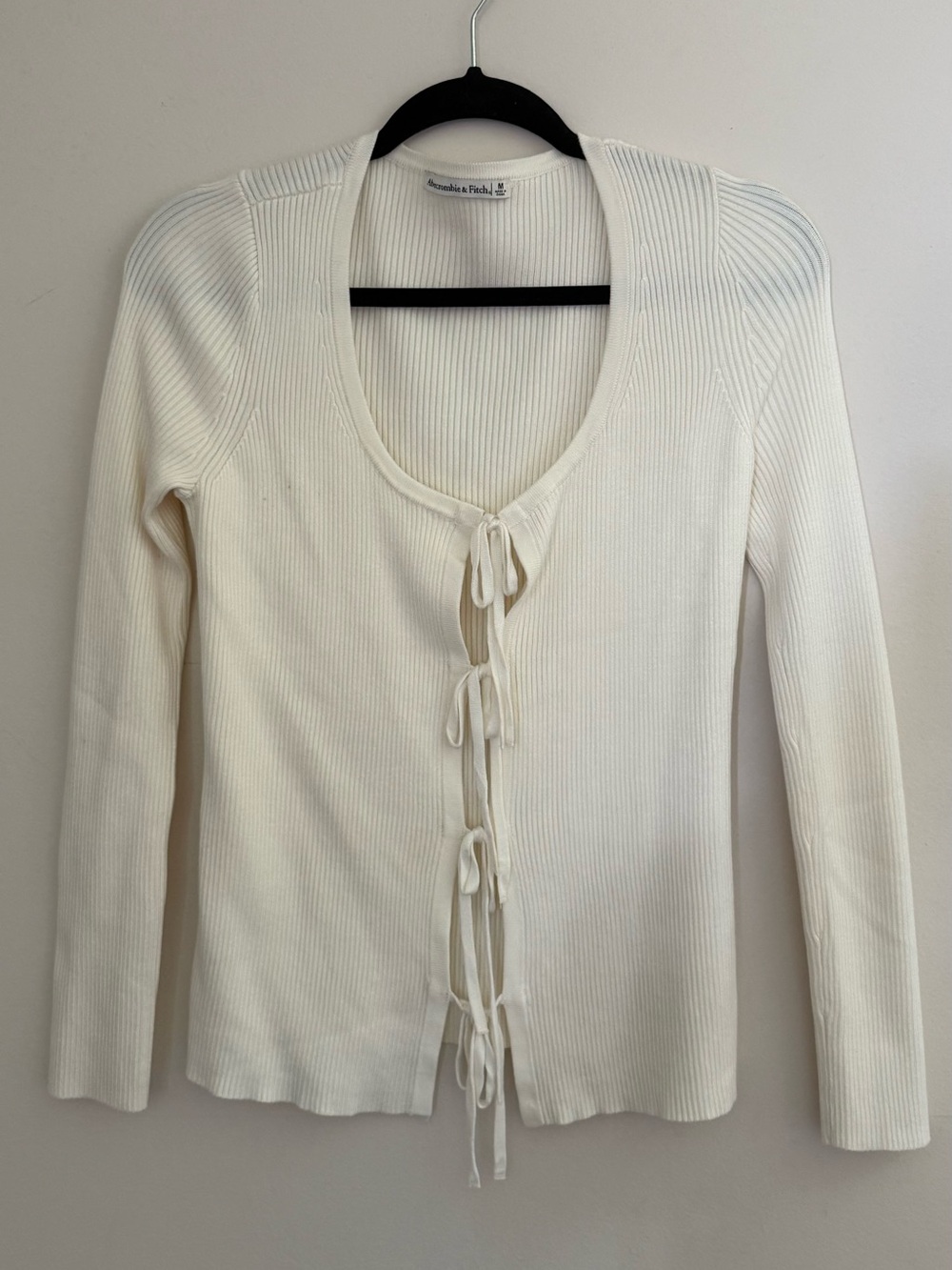 Abercrombie & Fitch tie bow sweater